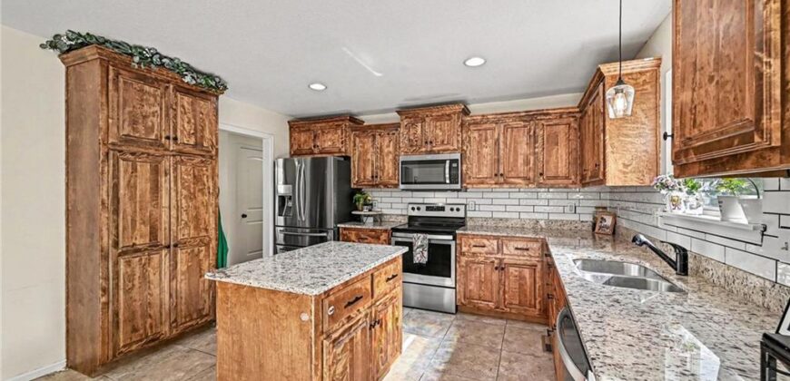 19205 Switchgrass Drive, Smithville, MO 64089
