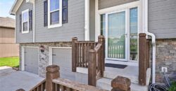19205 Switchgrass Drive, Smithville, MO 64089