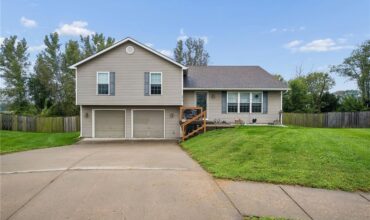 8416 N Winfield Avenue, Kansas City, MO 64153