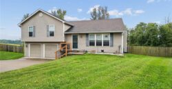 8416 N Winfield Avenue, Kansas City, MO 64153