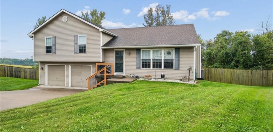 8416 N Winfield Avenue, Kansas City, MO 64153