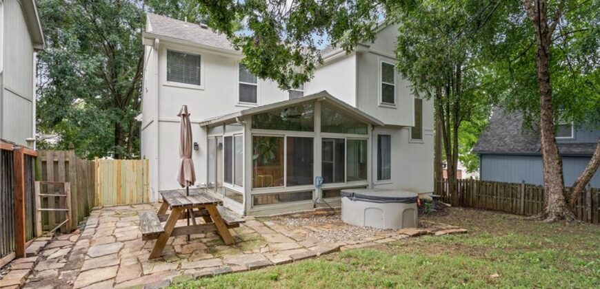 1714 NW 57th Court, Kansas City, MO 64151