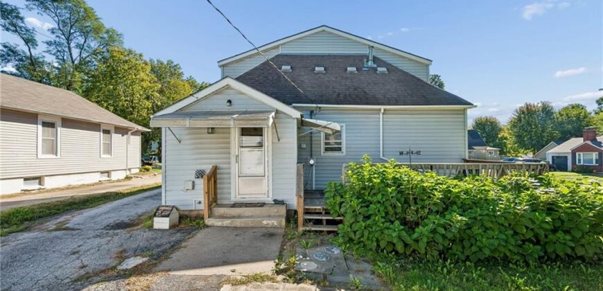 126 S Fairview Avenue, Liberty, MO 64068