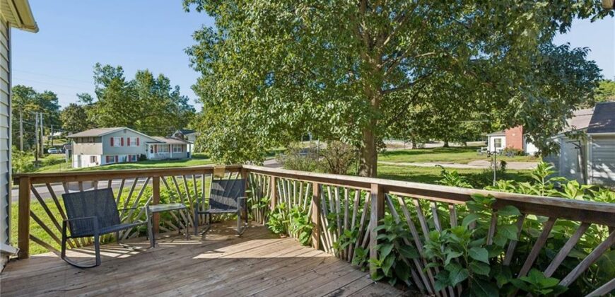 126 S Fairview Avenue, Liberty, MO 64068