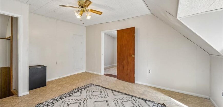 126 S Fairview Avenue, Liberty, MO 64068