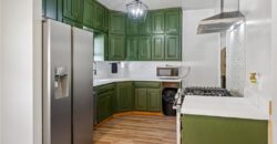 126 S Fairview Avenue, Liberty, MO 64068