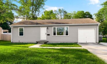 903 NE 67th Place, Gladstone, MO 64118