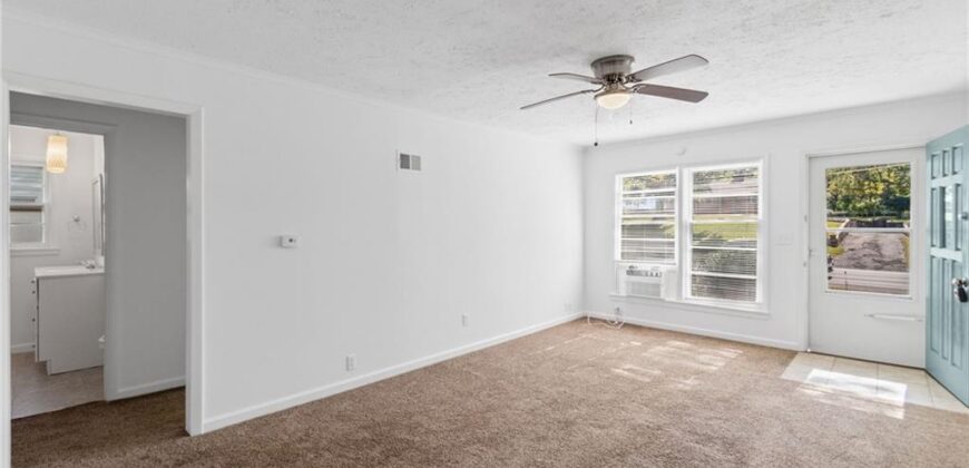 8108 9 Highway, Kansas City, MO 64152