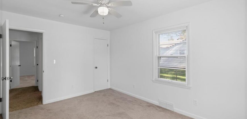 8108 9 Highway, Kansas City, MO 64152