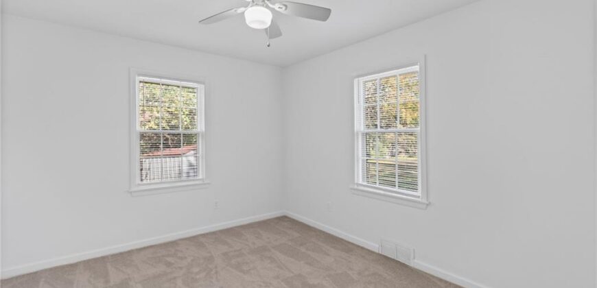 8108 9 Highway, Kansas City, MO 64152