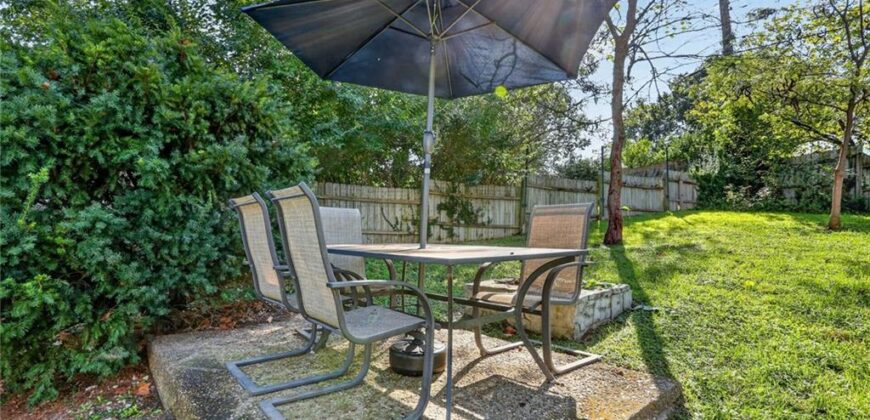 305 NW 60th Terrace, Kansas City, MO 64118