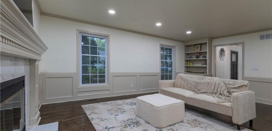 9624 N Wayne Avenue, Kansas City, MO 64155
