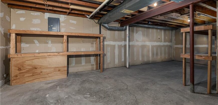 9624 N Wayne Avenue, Kansas City, MO 64155