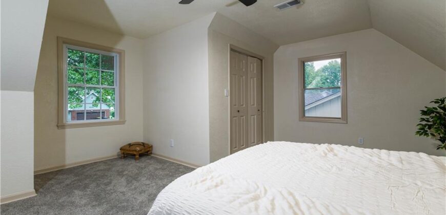9624 N Wayne Avenue, Kansas City, MO 64155