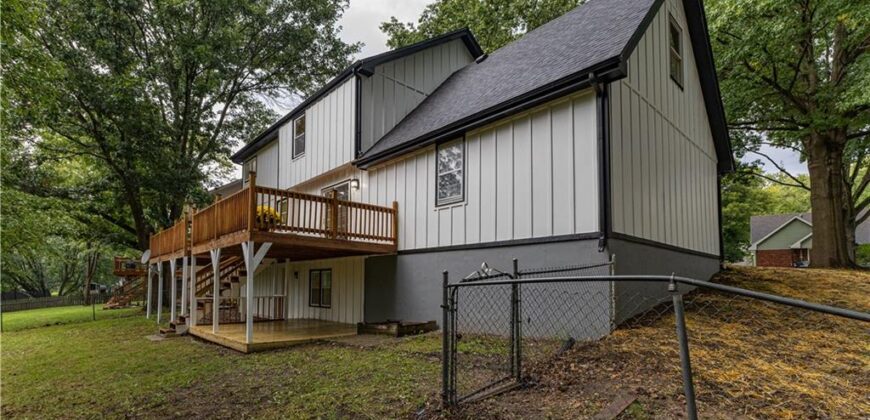9624 N Wayne Avenue, Kansas City, MO 64155