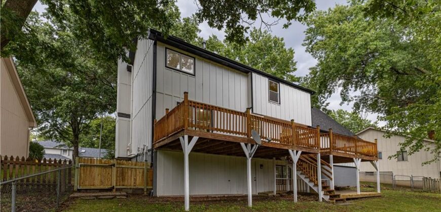 9624 N Wayne Avenue, Kansas City, MO 64155