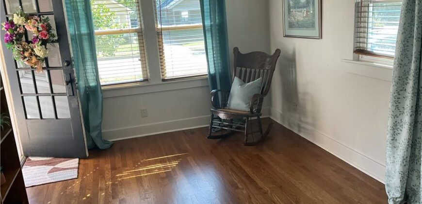 1014 E 23rd Avenue, North Kansas City, MO 64116