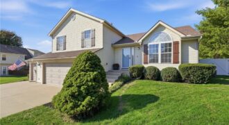 1304 NE 104th Place, Kansas City, MO 64155