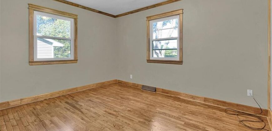 112 W 8th Street, Kearney, MO 64060