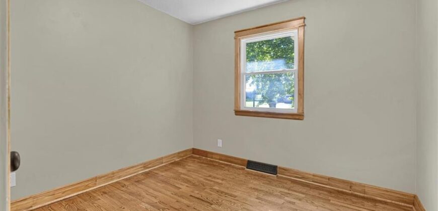 112 W 8th Street, Kearney, MO 64060