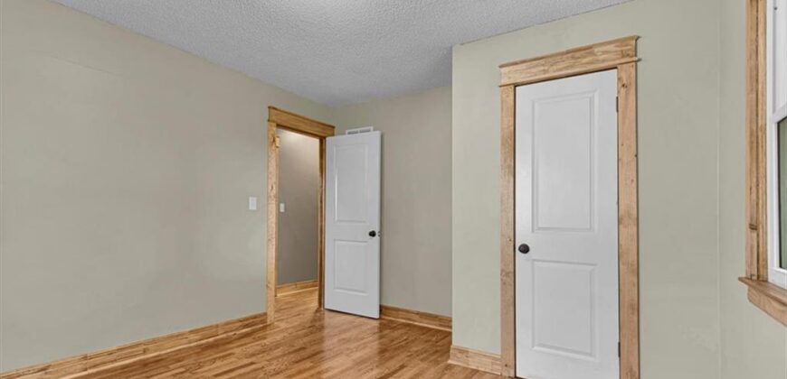 112 W 8th Street, Kearney, MO 64060