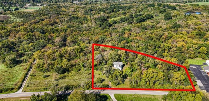 1110 County Road B Highway, Liberty, MO 64068