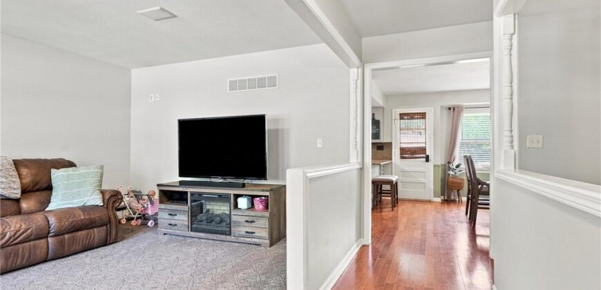 1311 Heather Circle, Kearney, MO 64060
