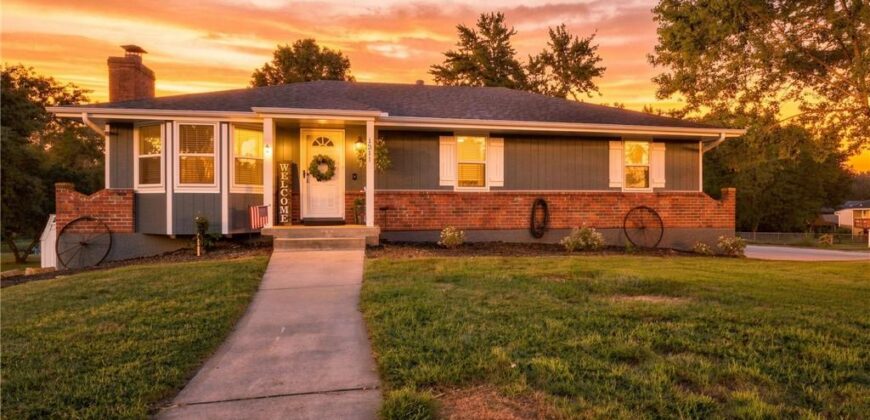 1311 Heather Circle, Kearney, MO 64060