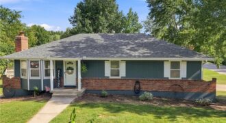 1311 Heather Circle, Kearney, MO 64060