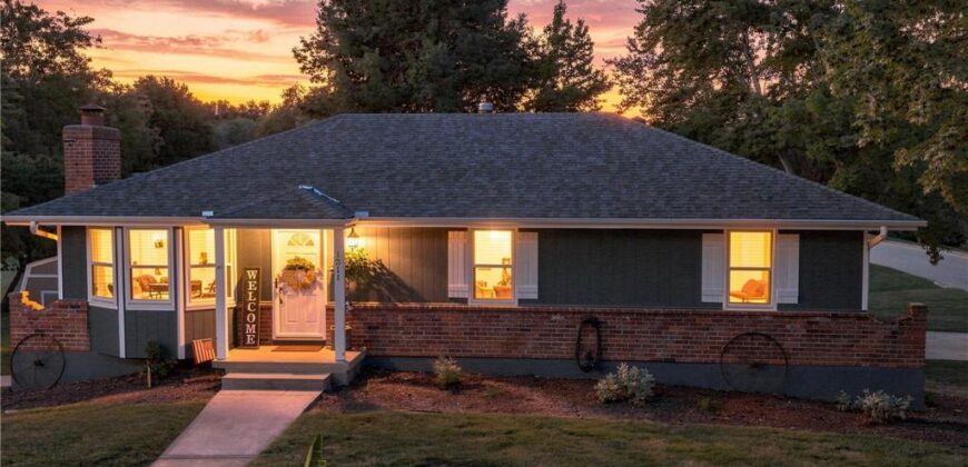 1311 Heather Circle, Kearney, MO 64060