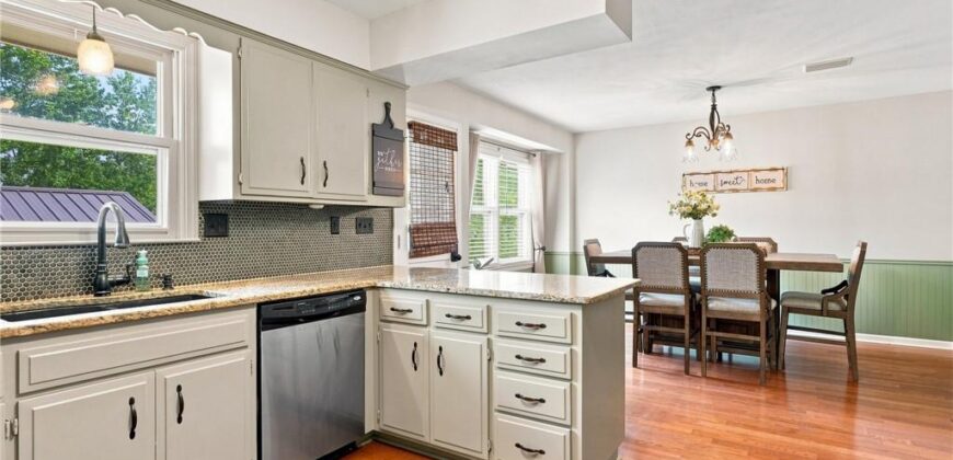 1311 Heather Circle, Kearney, MO 64060
