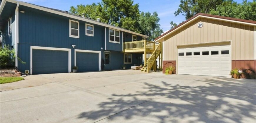 1311 Heather Circle, Kearney, MO 64060