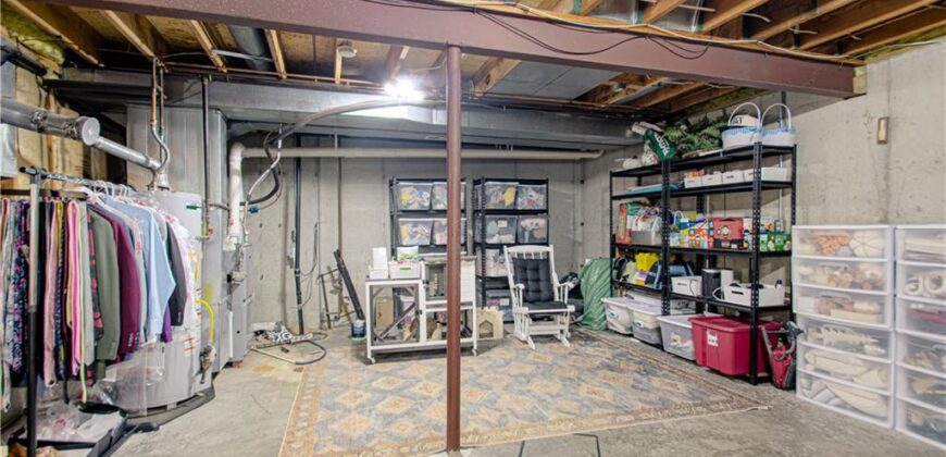 1331 Amesbury Avenue, Liberty, MO 64068
