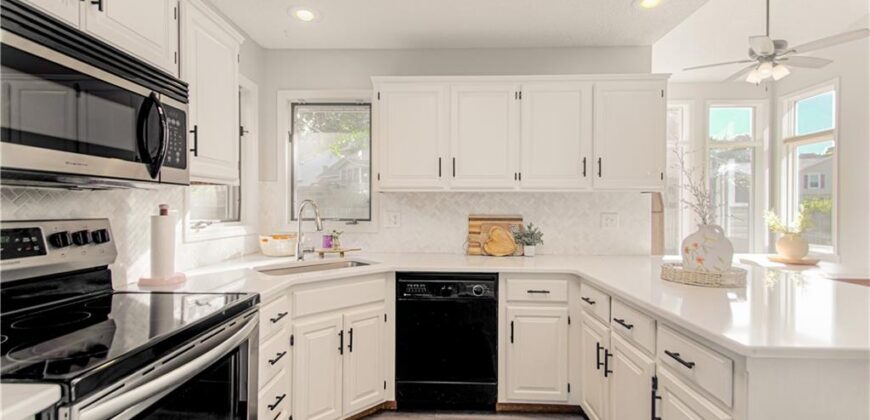 1331 Amesbury Avenue, Liberty, MO 64068