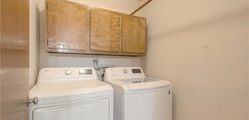 1331 Amesbury Avenue, Liberty, MO 64068