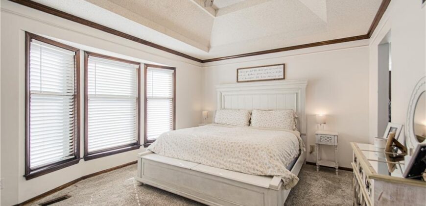 1331 Amesbury Avenue, Liberty, MO 64068
