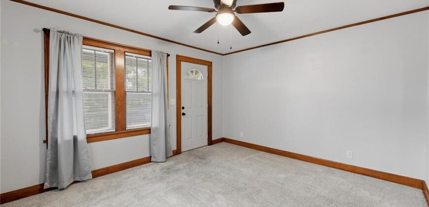124 S Myrtle Street, Excelsior Springs, MO 64024