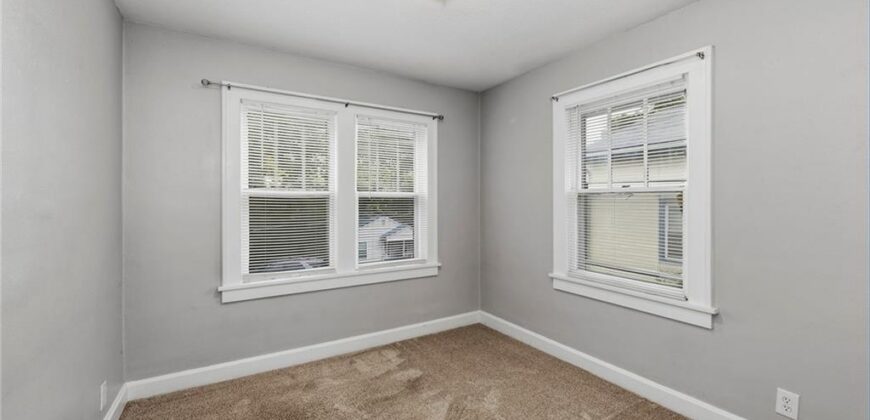 124 S Myrtle Street, Excelsior Springs, MO 64024