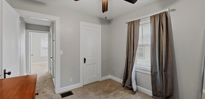 124 S Myrtle Street, Excelsior Springs, MO 64024