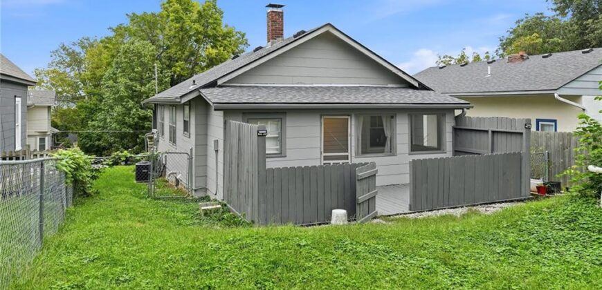 124 S Myrtle Street, Excelsior Springs, MO 64024