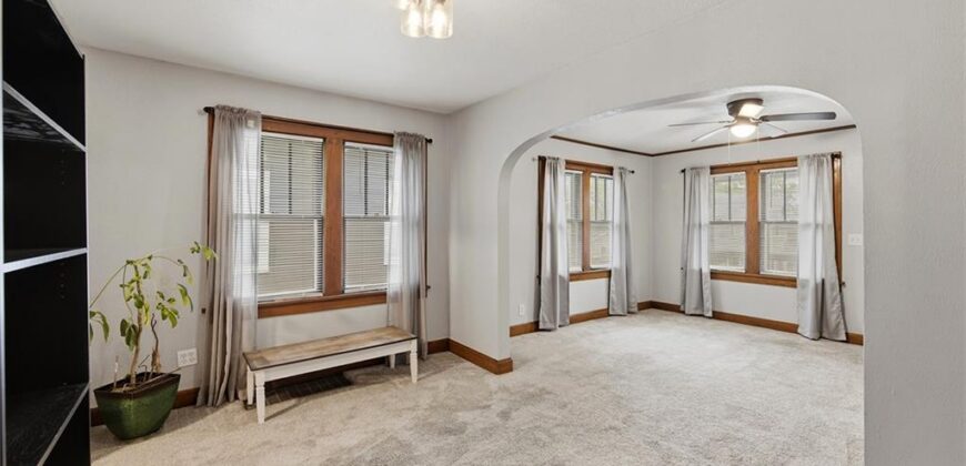 124 S Myrtle Street, Excelsior Springs, MO 64024
