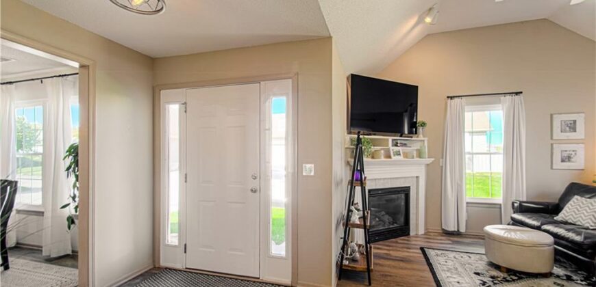 9807 N Potter Avenue, Kansas City, MO 64157