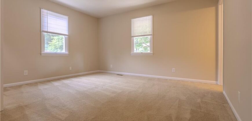 1909 Joy Circle, Excelsior Springs, MO 64024