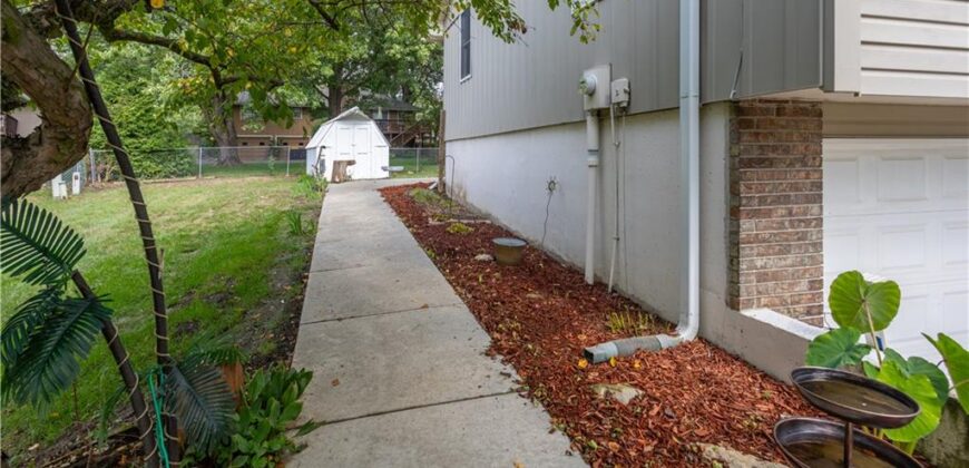 1909 Joy Circle, Excelsior Springs, MO 64024