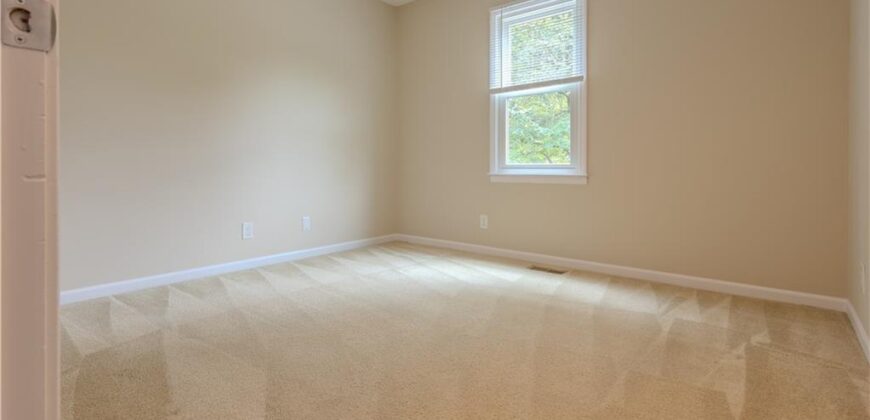 1909 Joy Circle, Excelsior Springs, MO 64024