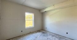 8404 NW 90th Terrace, Kansas City, MO 64153