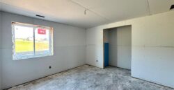 8404 NW 90th Terrace, Kansas City, MO 64153