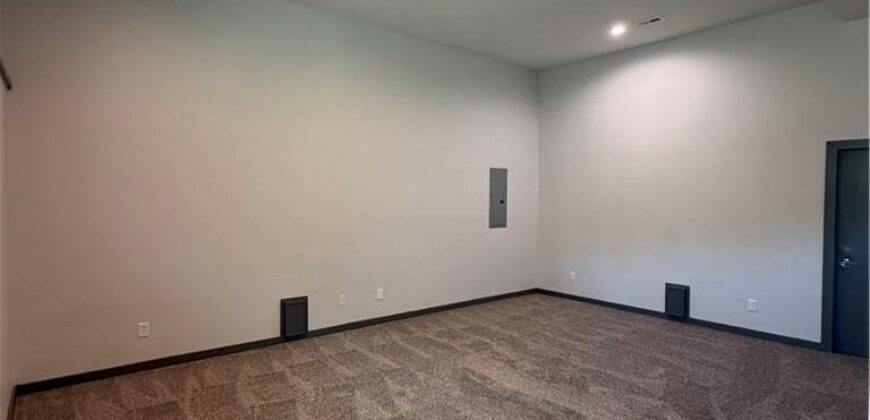 7624 N Mercier Court, Kansas City, MO 64118