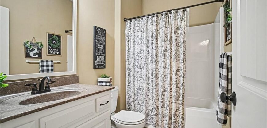 13130 NW Hawthorne Drive, Platte City, MO 64079