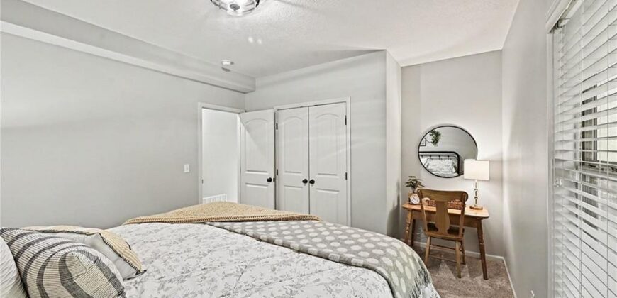 13130 NW Hawthorne Drive, Platte City, MO 64079